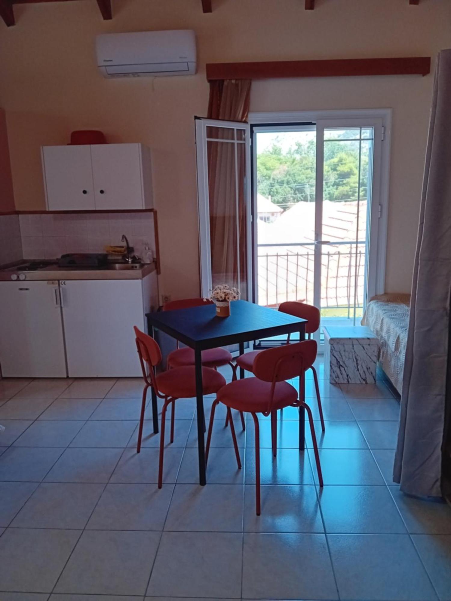 Valta'S Room Paleros Εξωτερικό φωτογραφία